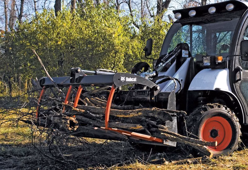 2025 Bobcat 80" Utility Fork, 11 Teeth - Image 1