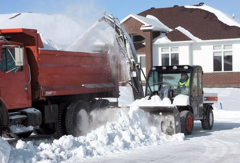 2024 Bobcat SBX240 Snowblower - 72" Width - Image 2