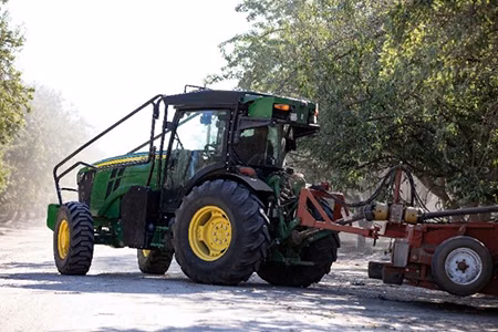 2026 John Deere 5130ML - Image 14