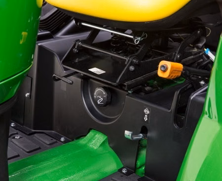 2024 John Deere 4066M Heavy Duty - Image 4