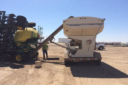 2024 John Deere N530C - Image 8