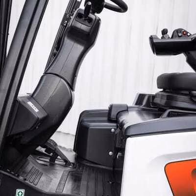 2025 Bobcat B18X-7 - Image 2