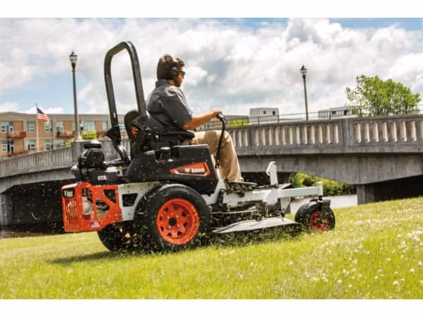 2024 Bobcat ZT3500 - 61” Deck - Image 2