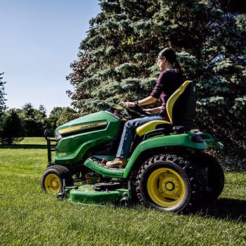2025 John Deere X590 54 in - Image 8