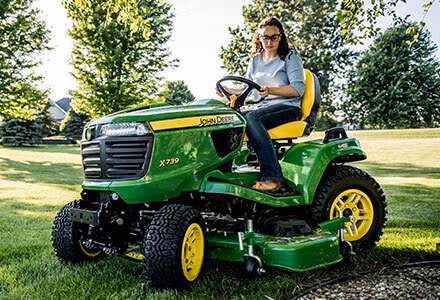 2024 John Deere X734 - Image 8