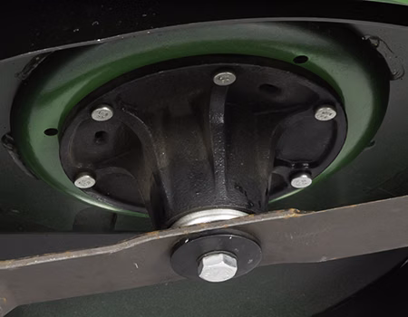2025 John Deere Z975M EFI - Image 36