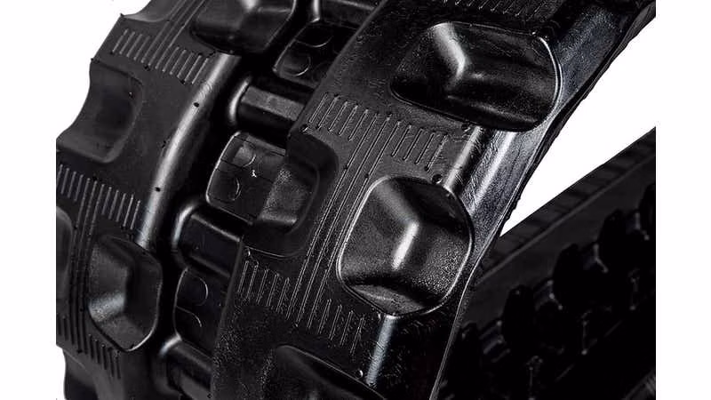 2025 Bobcat 18 Inch H-Pattern Skid Steer Loader Track (450 x 84 x 53) (7028227) - Image 3