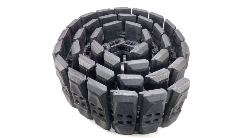 2025 Bobcat Segmented Track (450 x 154 x 39) for Excavators (7311059) - Image 4