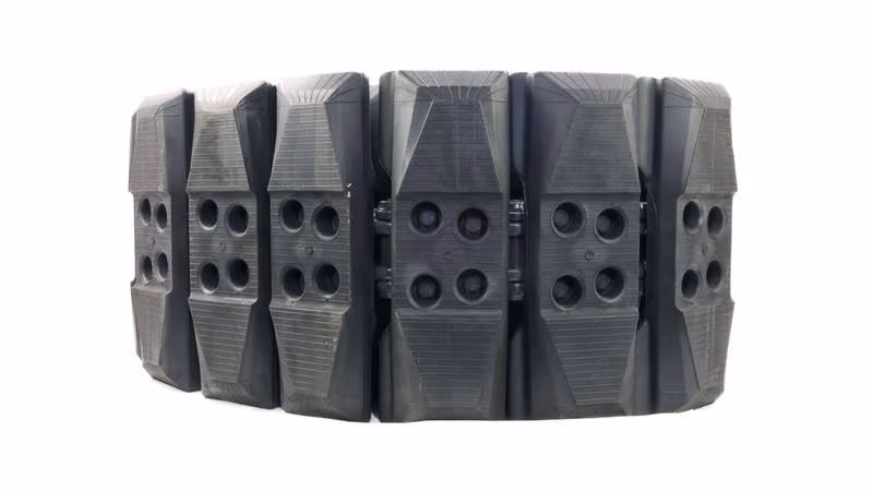 2025 Bobcat Segmented Track (450 x 154 x 39) for Excavators (7311059) - Image 5