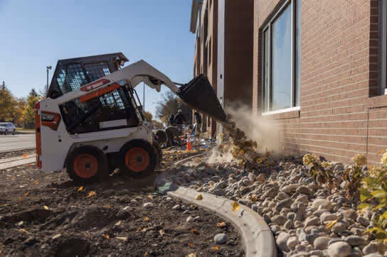 2025 Bobcat Bucket - General Purpose, L205 - Image 3