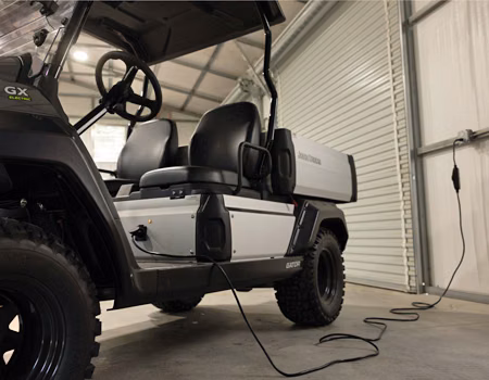 2026 John Deere GX Crew Electric Utility Vehicle - Image 22