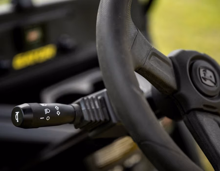 2026 John Deere GX Crew Electric Utility Vehicle - Image 39