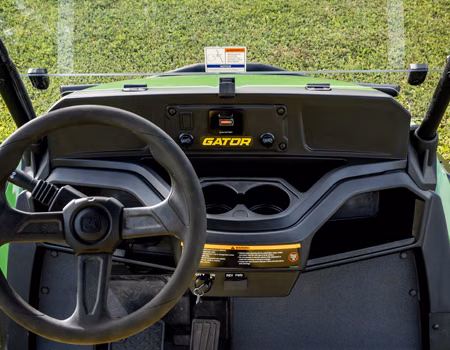 2026 John Deere GX Crew Electric Utility Vehicle - Image 41