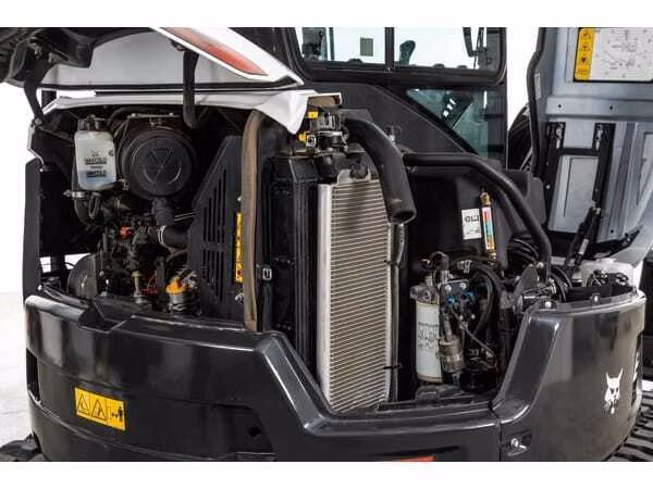 2026 Bobcat E35 (25 hp, Extendable Arm) - Image 17