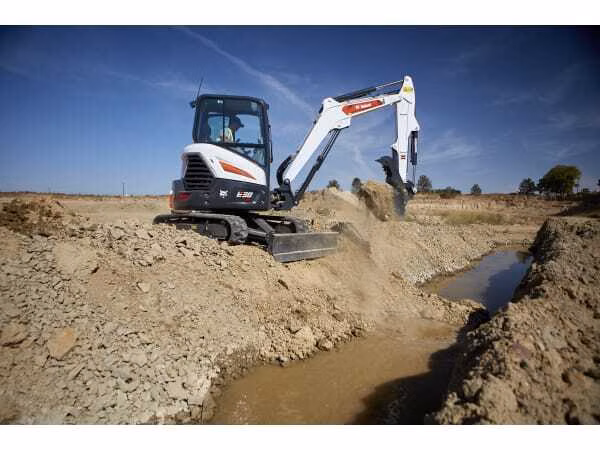 2026 Bobcat E38 (Long-Arm) - Image 3