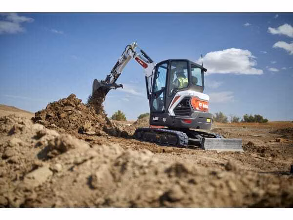 2026 Bobcat E38 (Extendable Arm) - Image 4