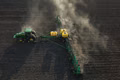 2026 John Deere 8RX 490 - Image 10