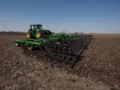 2026 John Deere 2230FH 5-Section, 11-ft Center Frame, 52 ft, 6 in - Image 4