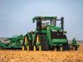 2026 John Deere CP27 - 12-ft Center Frame, 3-Section - Image 2