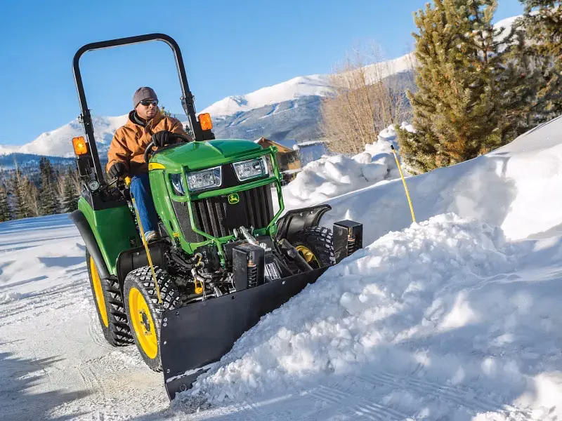 2026 John Deere 2032R - Image 3