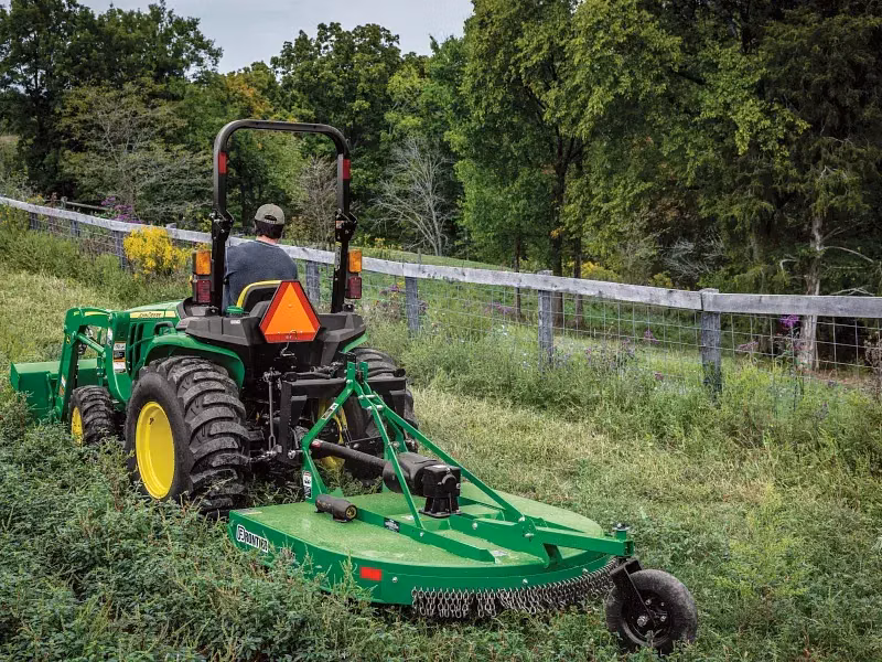 2026 John Deere 3032E - Image 3
