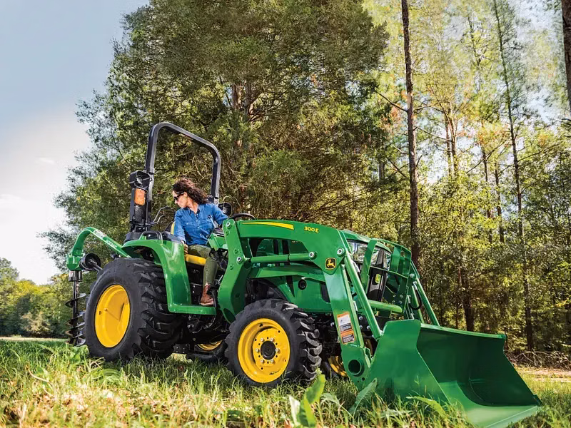 2026 John Deere 3038E - Image 7